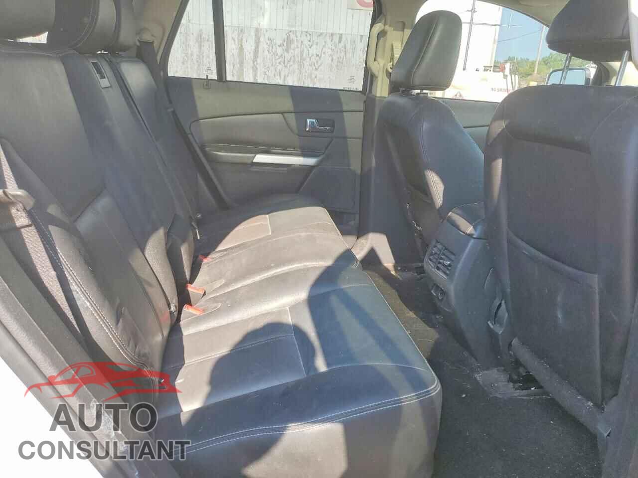 FORD EDGE 2011 - 2FMDK4AK2BBA10268