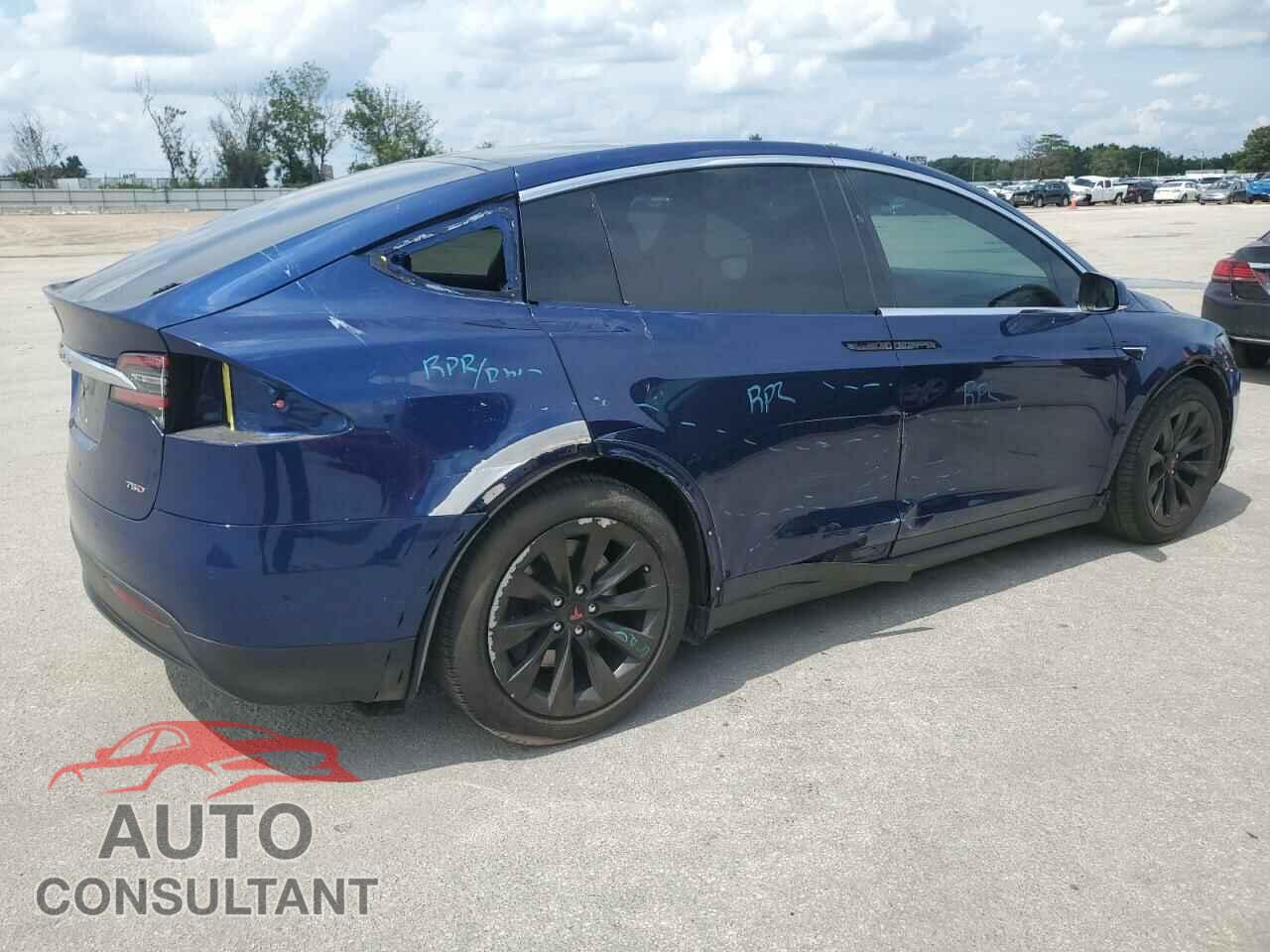TESLA MODEL X 2017 - 5YJXCBE22HF077428