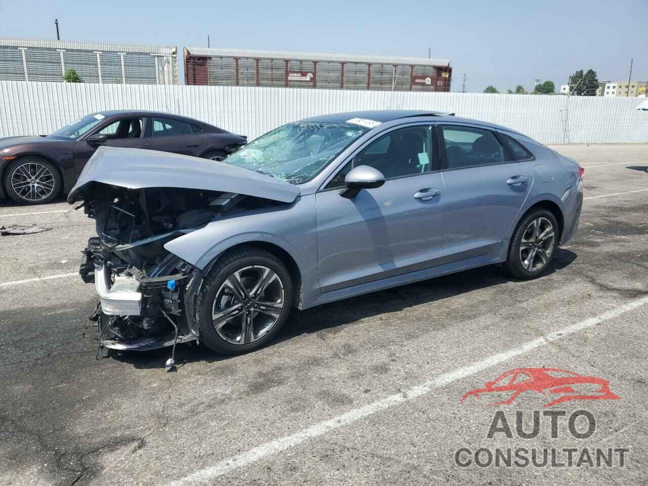 KIA K5 2022 - 5XXG34J27NG124401
