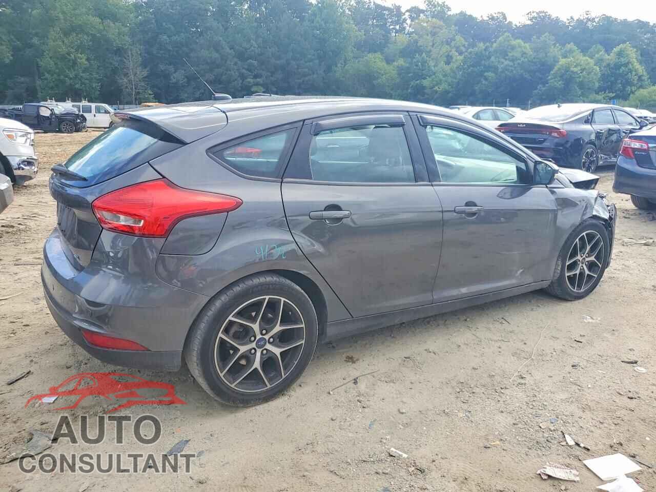 FORD FOCUS 2017 - 1FADP3M23HL201241