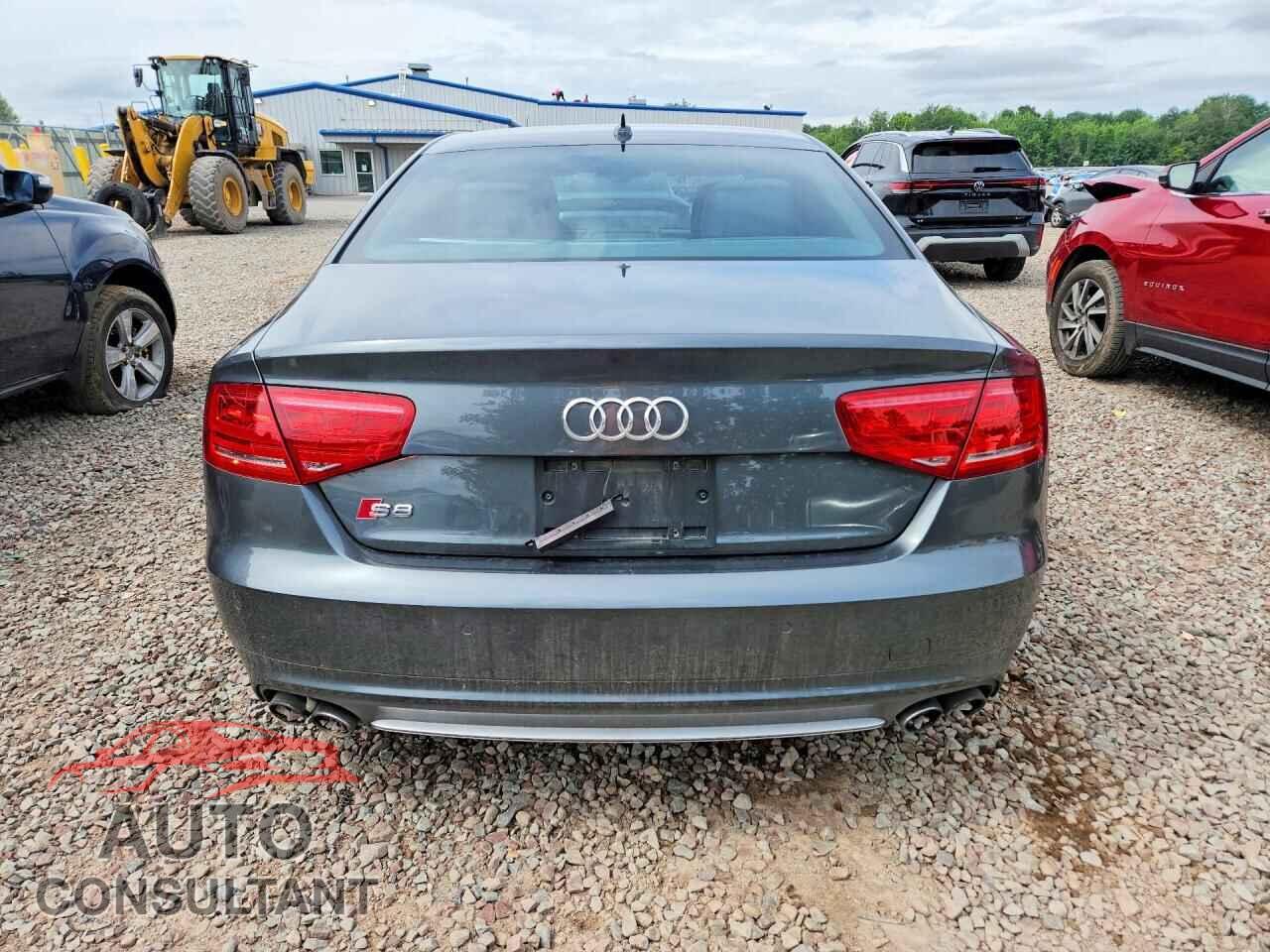 AUDI S8 2013 - WAUD2AFD4DN022682