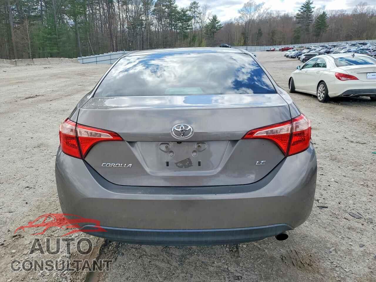 TOYOTA COROLLA 2017 - 2T1BURHE6HC828105