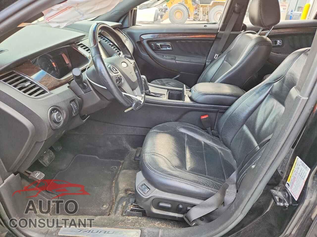 FORD TAURUS 2013 - 1FAHP2F82DG129707