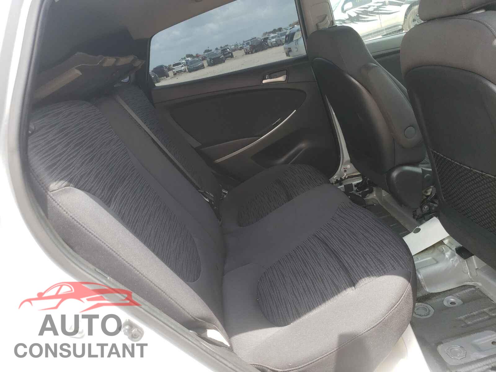 HYUNDAI ACCENT 2017 - KMHCT5AE9HU304584