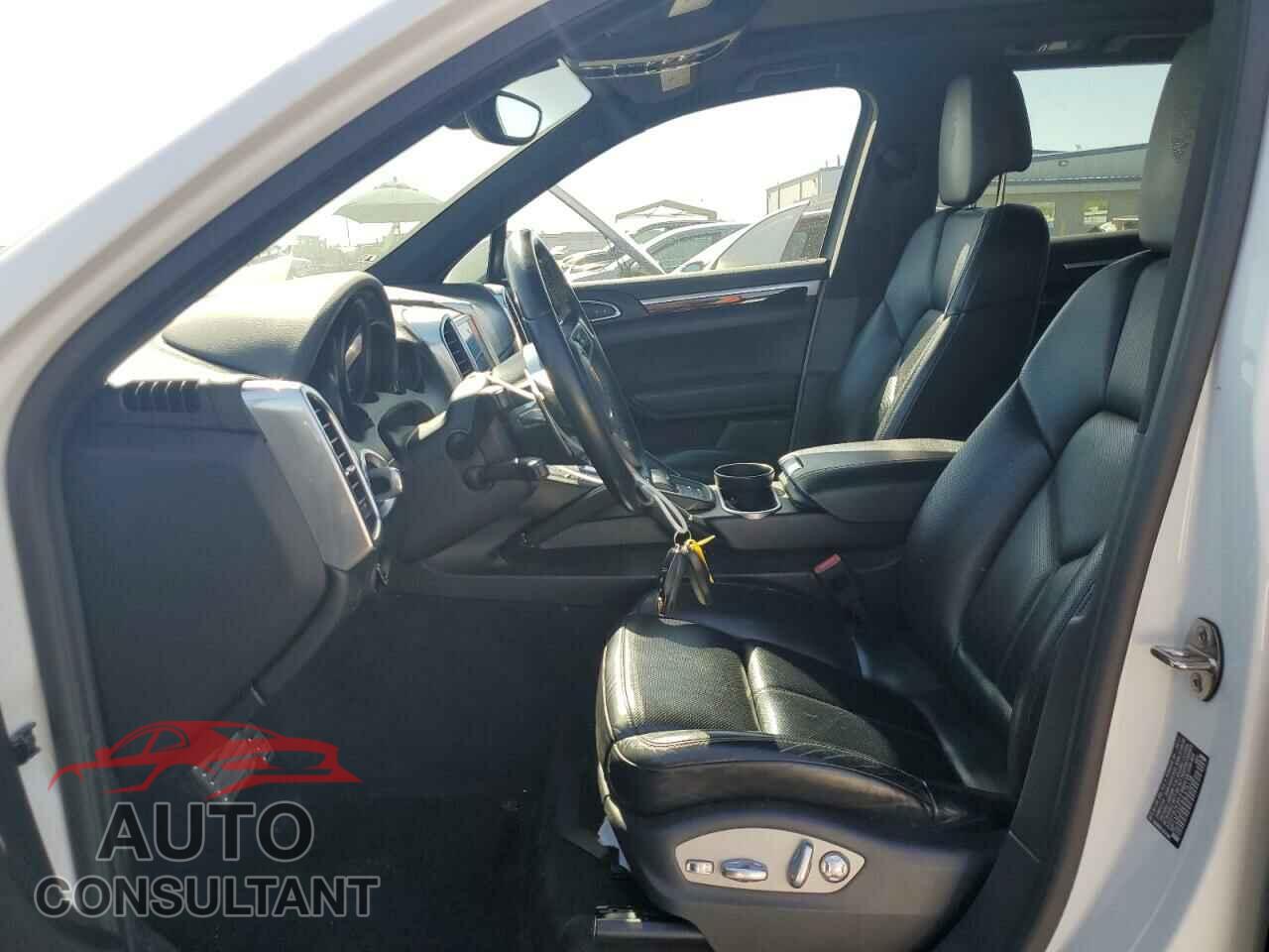 PORSCHE CAYENNE 2017 - WP1AE2A23HLA75138
