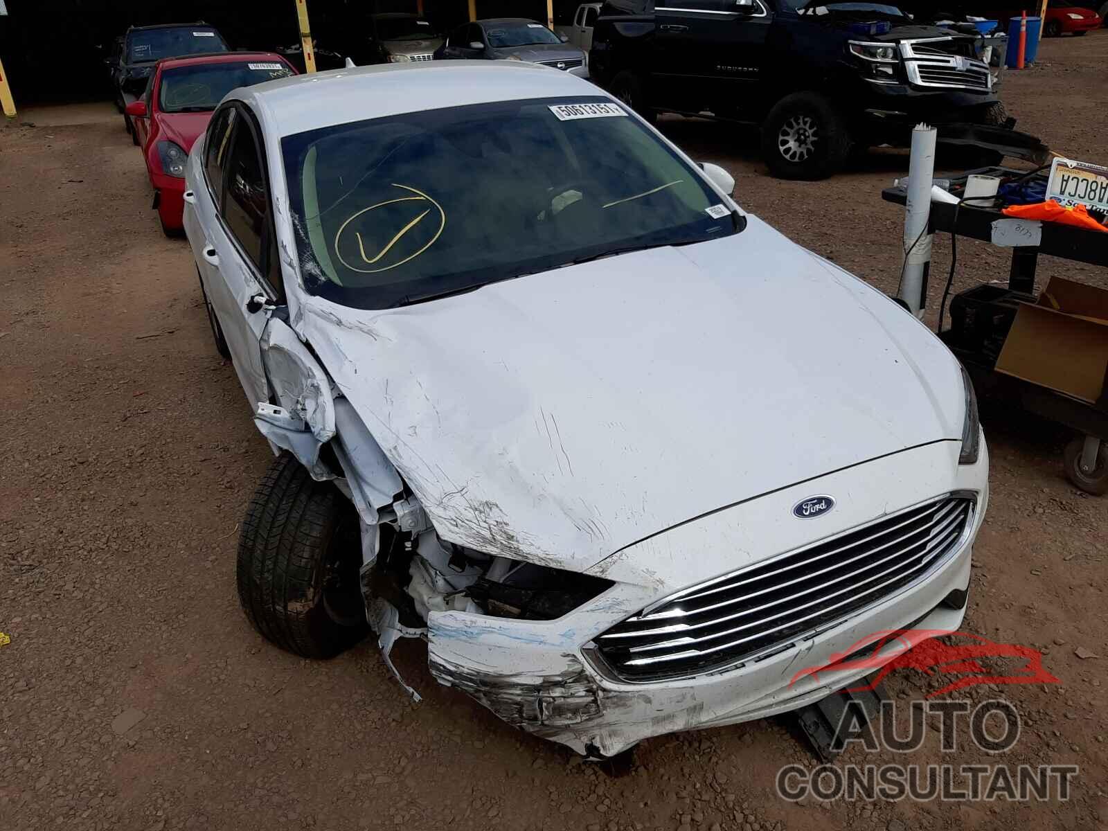 FORD FUSION 2020 - 3FA6P0HD5LR247828