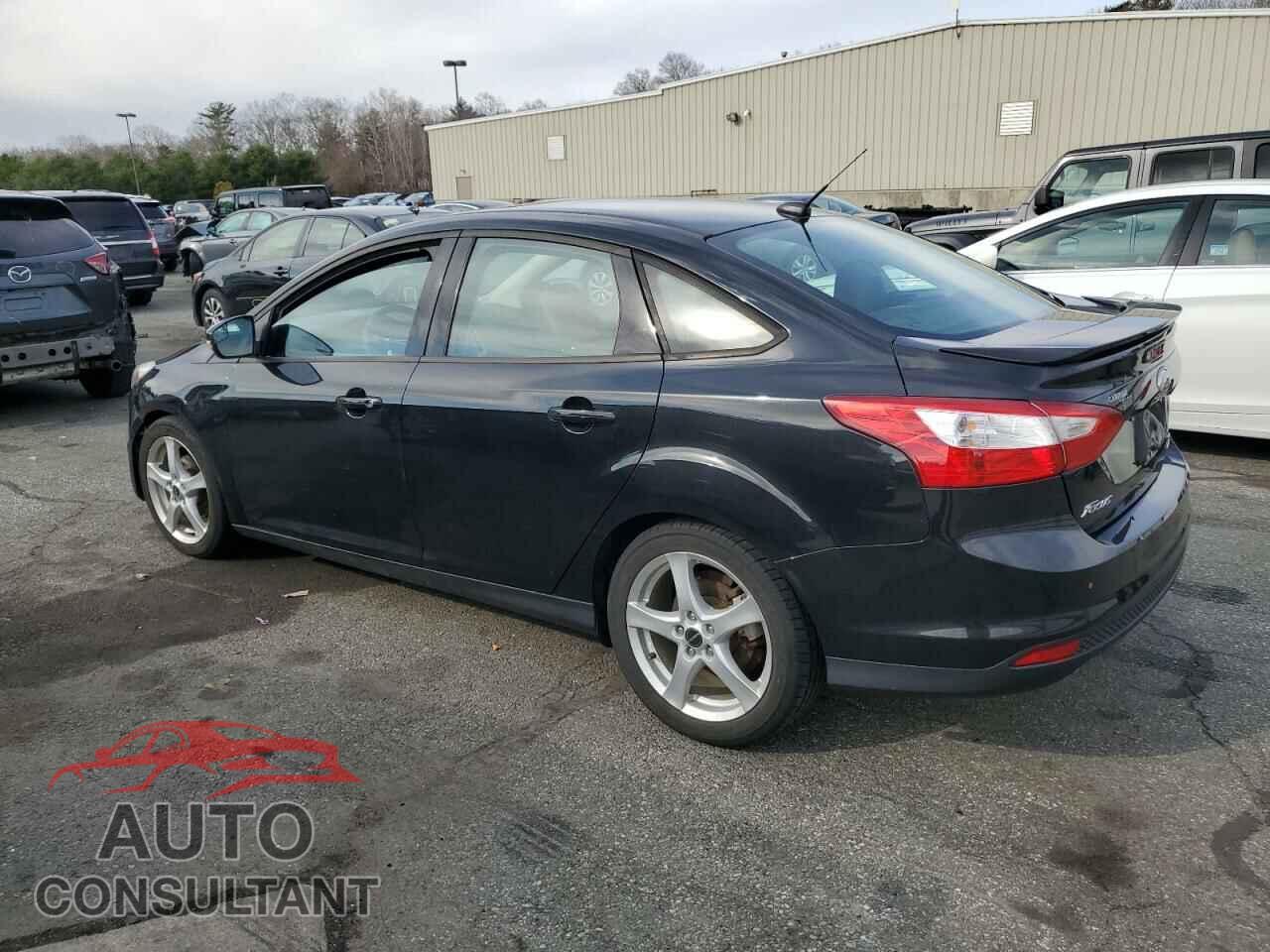 FORD FOCUS 2014 - 1FADP3F21EL333732