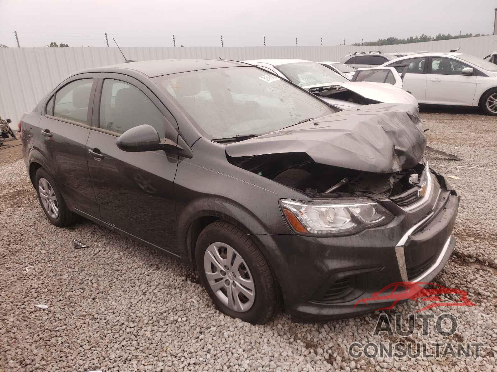 CHEVROLET SONIC 2017 - 1G1JB5SH0H4117976