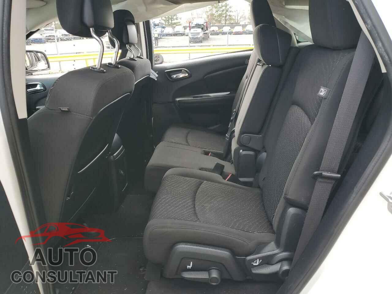 DODGE JOURNEY 2017 - 3C4PDCBG7HT571580