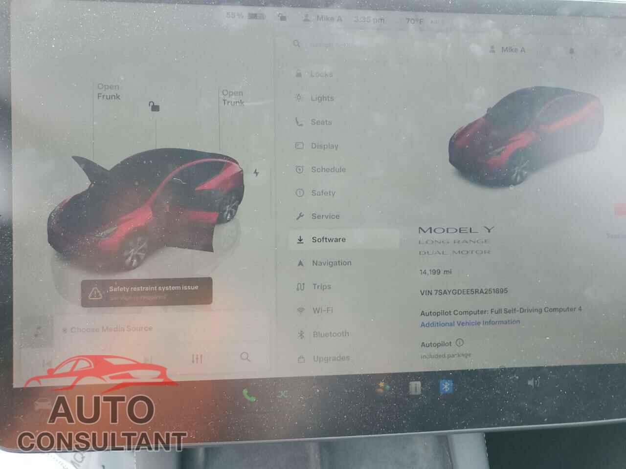 TESLA MODEL Y 2024 - 7SAYGDEE5RA251895