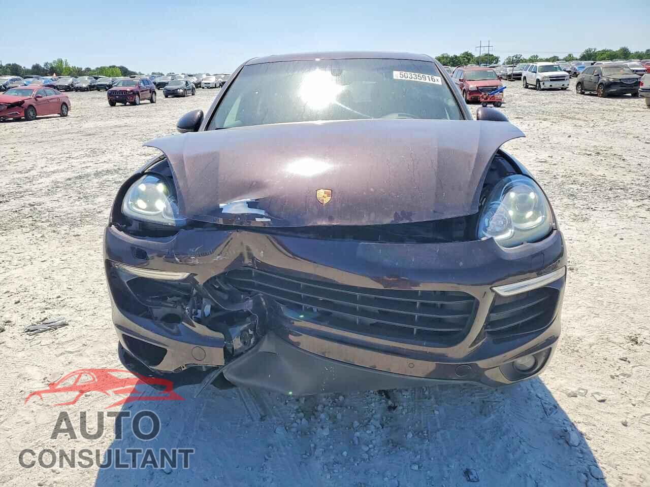 PORSCHE CAYENNE 2018 - WP1AA2A29JKA06039