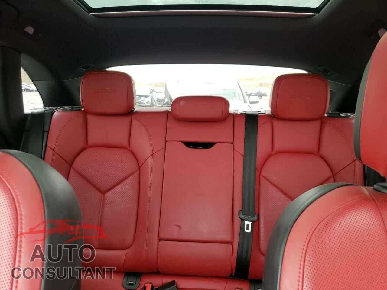 PORSCHE MACAN 2017 - WP1AG2A55HLB56579
