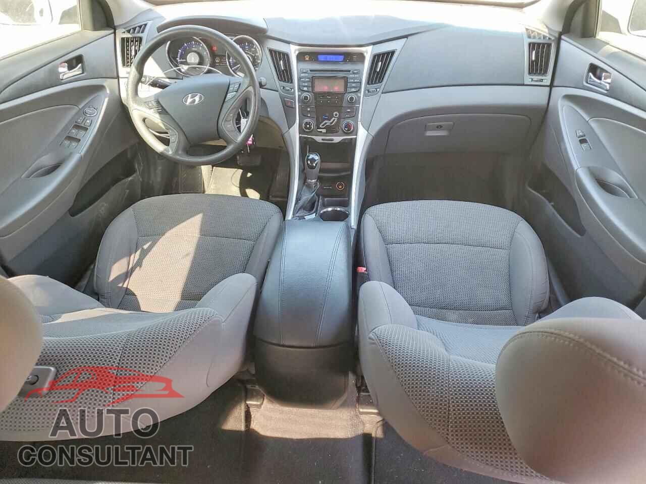 HYUNDAI SONATA 2013 - 5NPEB4AC9DH784008