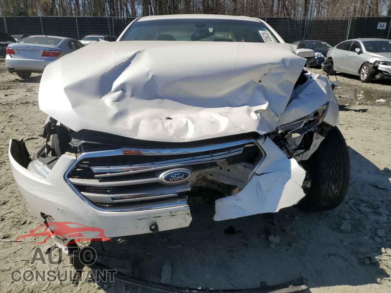 FORD TAURUS 2013 - 1FAHP2E82DG166953