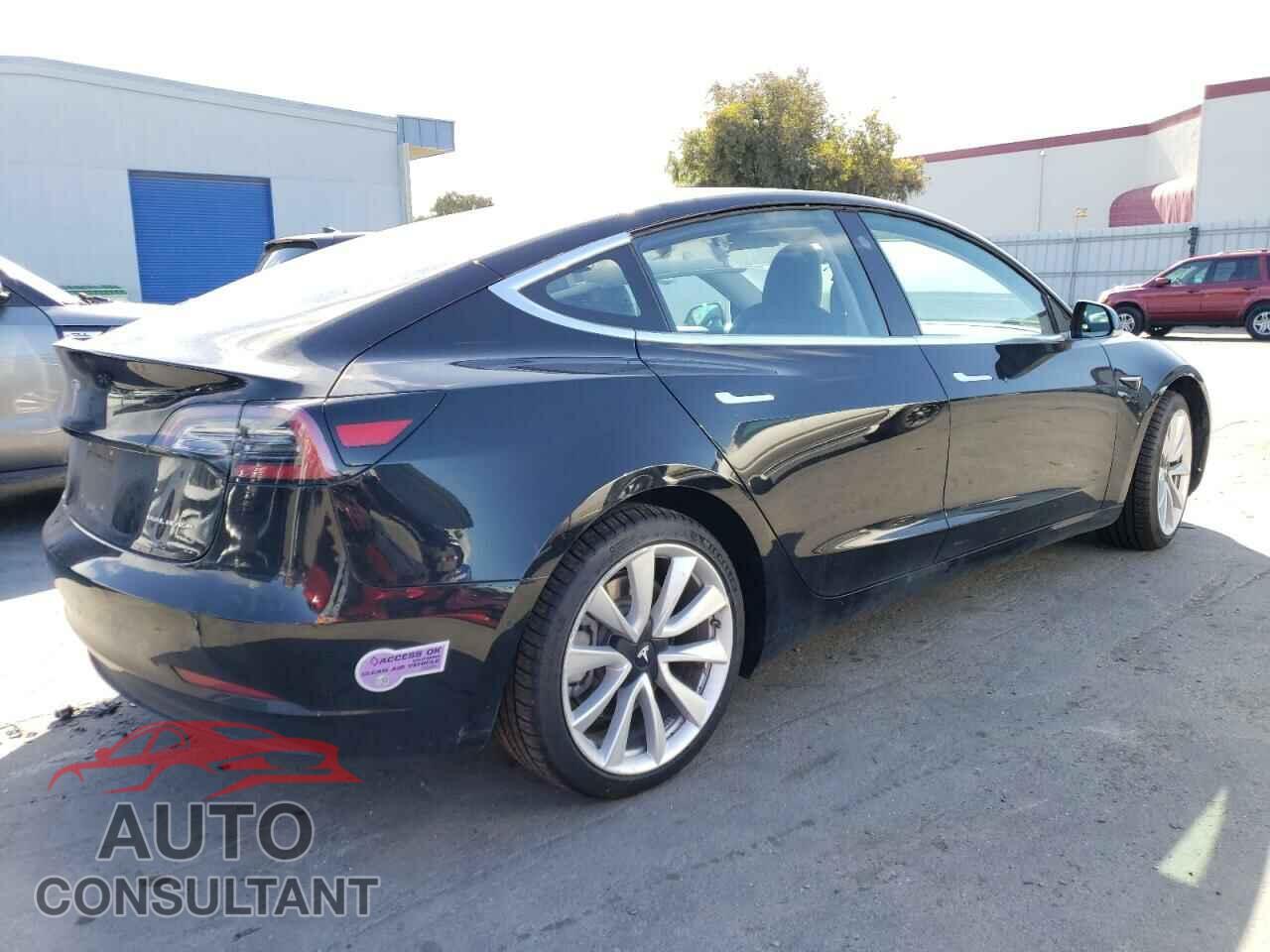 TESLA MODEL 3 2018 - 5YJ3E1EB0JF149140