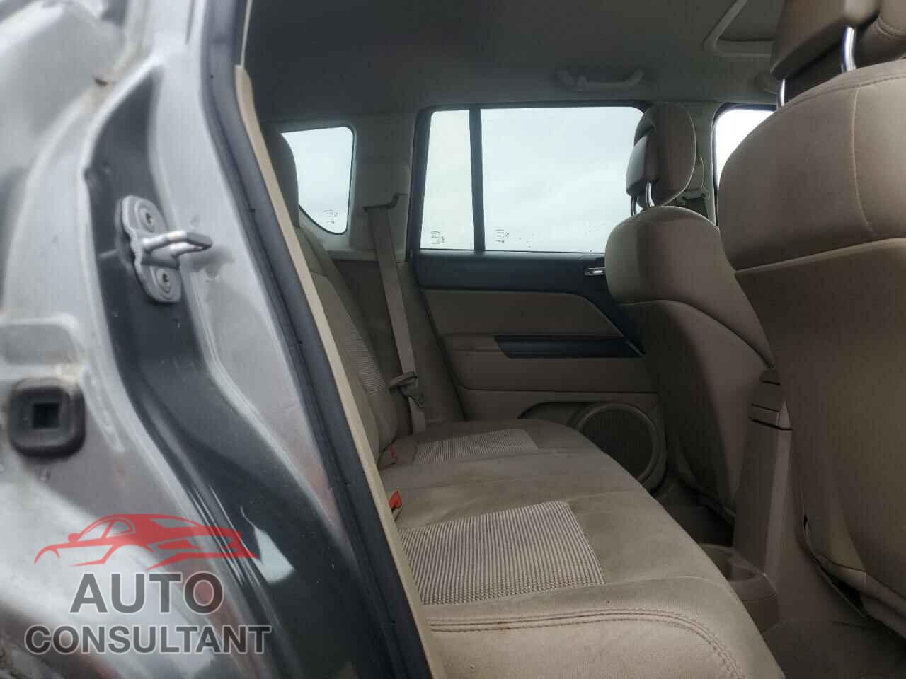 JEEP COMPASS 2011 - 1J4NF1FB9BD189059