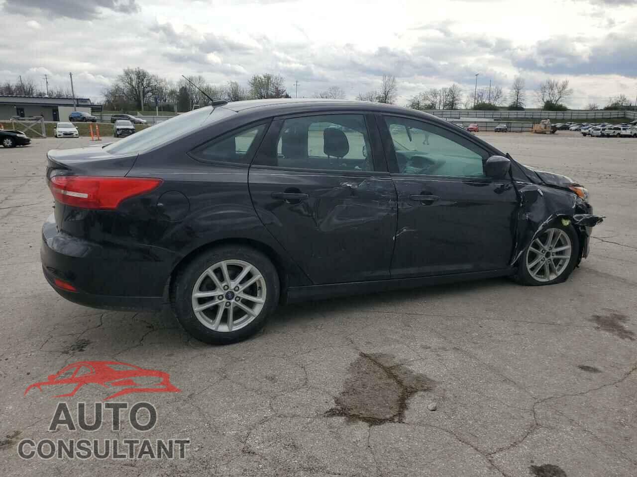 FORD FOCUS 2018 - 1FADP3FE6JL228558