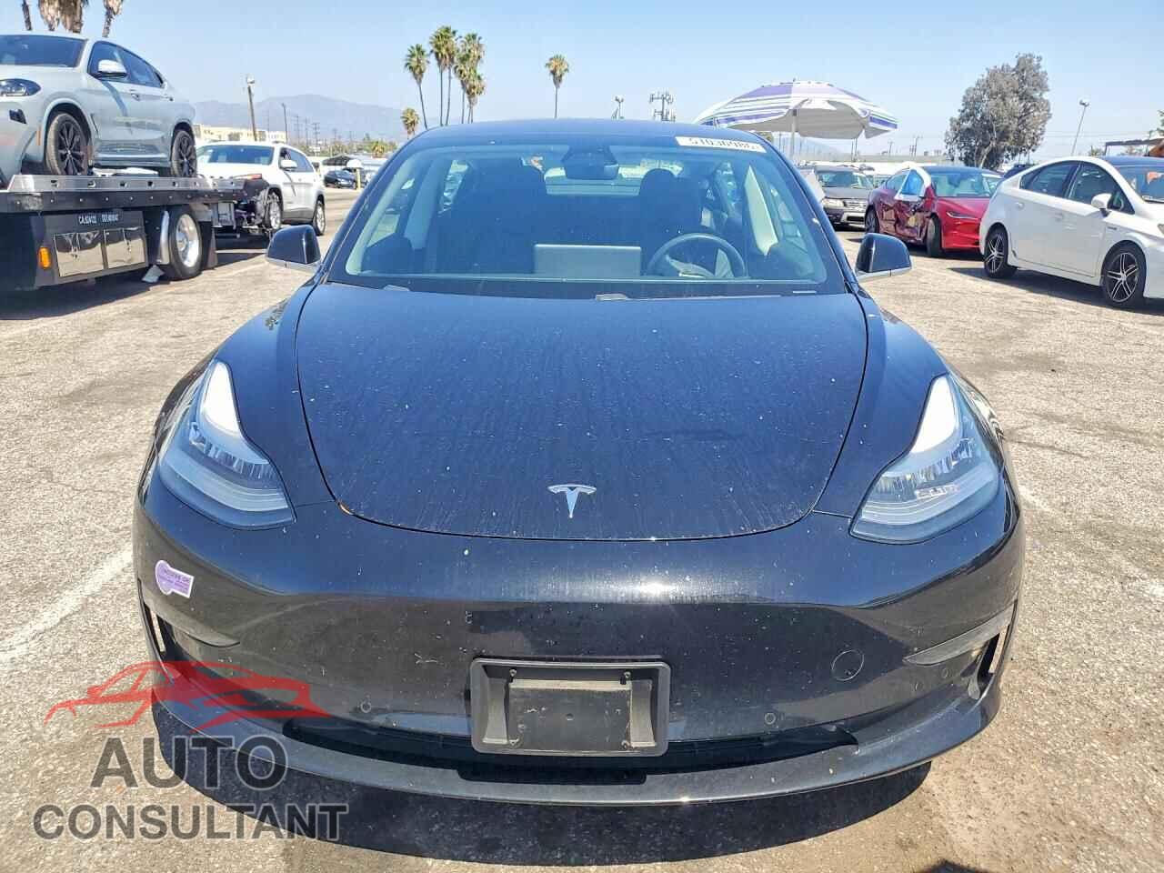 TESLA MODEL 3 2018 - 5YJ3E1EA0JF058294