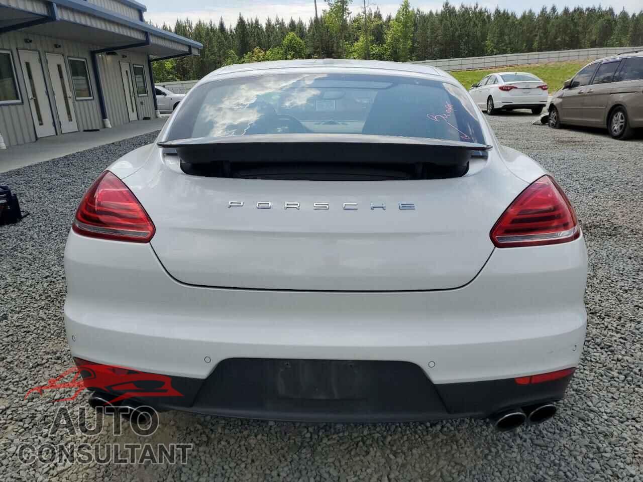 PORSCHE PANAMERA 2016 - WP0AA2A78GL005075