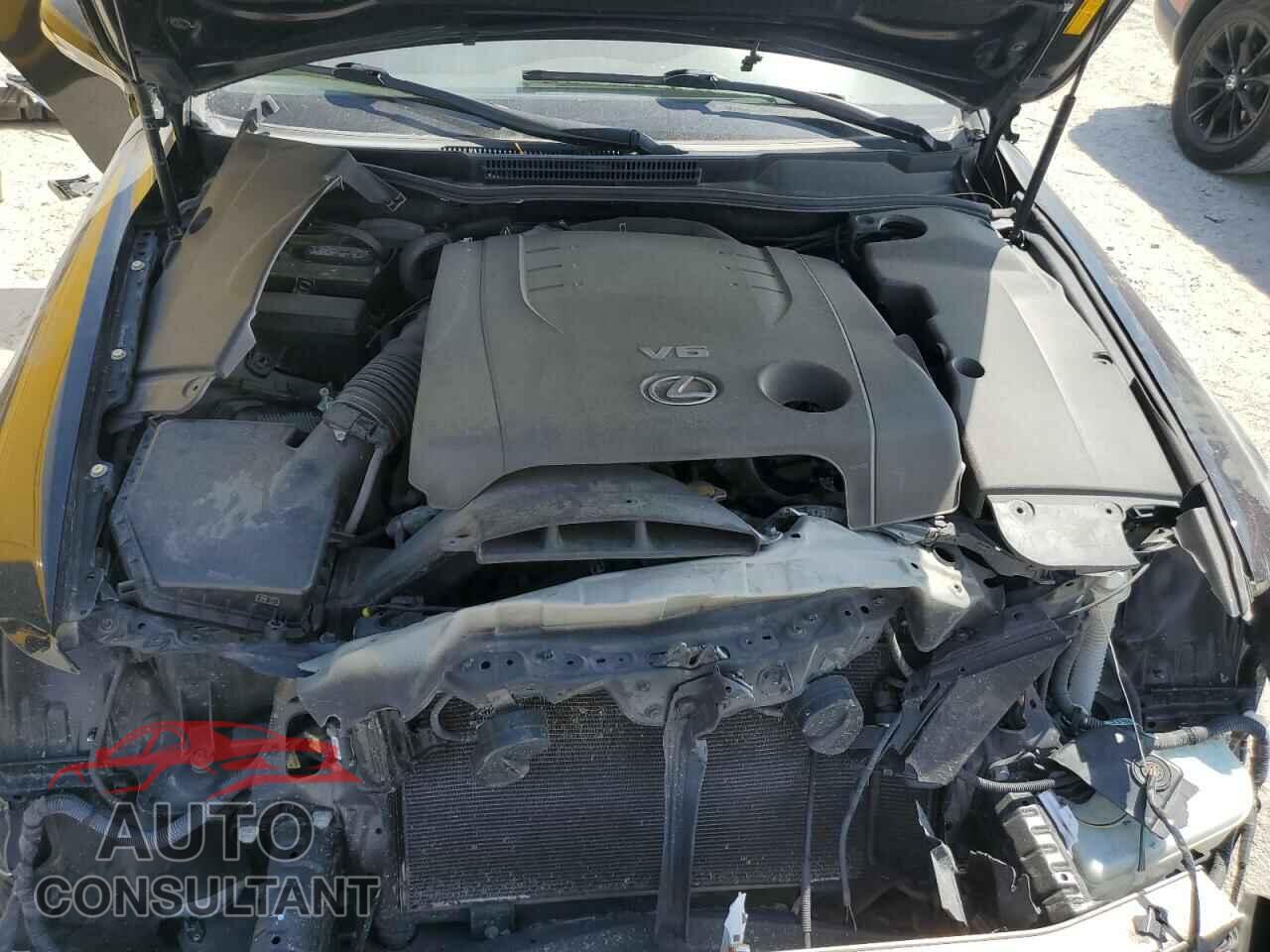 LEXUS IS 2012 - JTHCF5C24C5053795