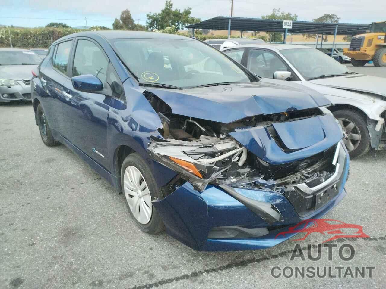 NISSAN LEAF 2018 - 1N4AZ1CPXJC317184