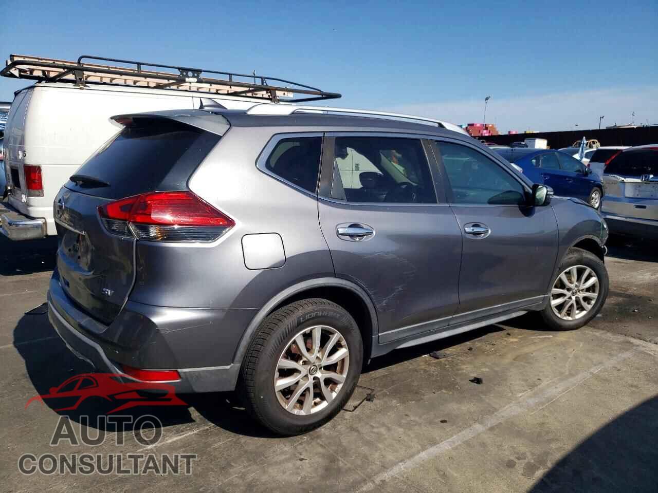 NISSAN ROGUE 2017 - KNMAT2MT9HP511978
