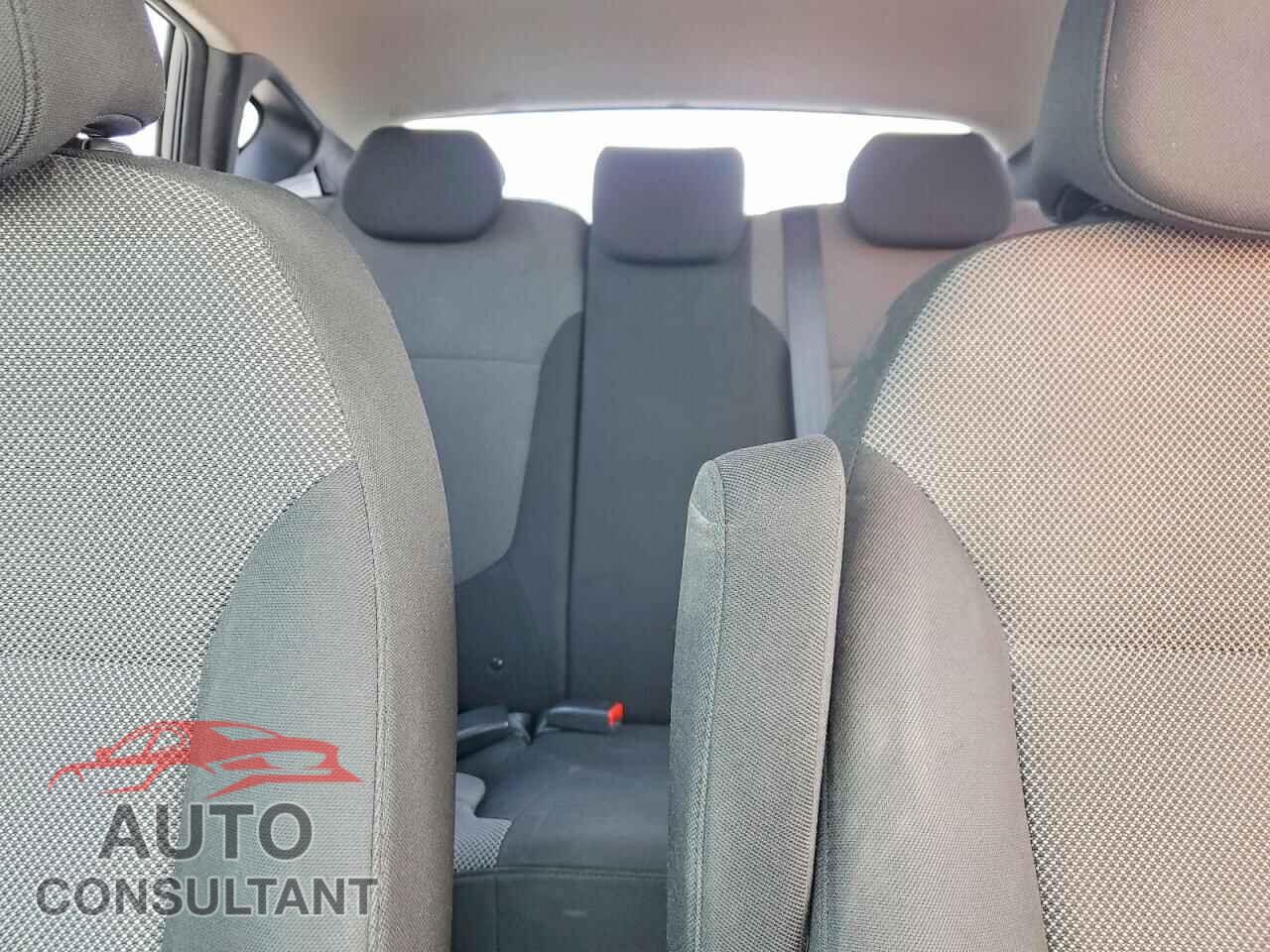 HYUNDAI ACCENT 2013 - KMHCT5AE3DU071229