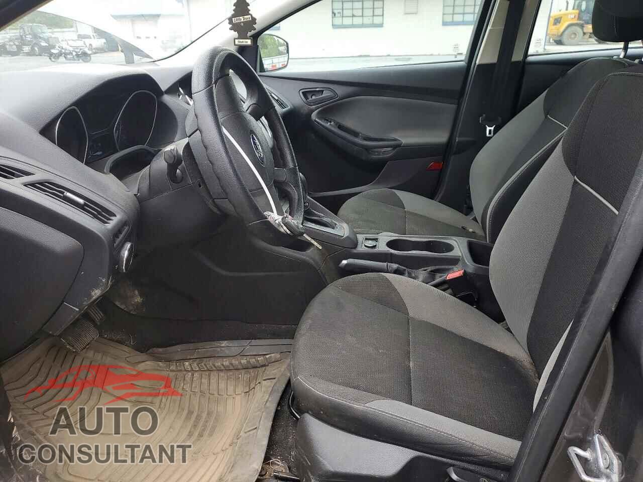 FORD FOCUS 2014 - 1FADP3E29EL251264