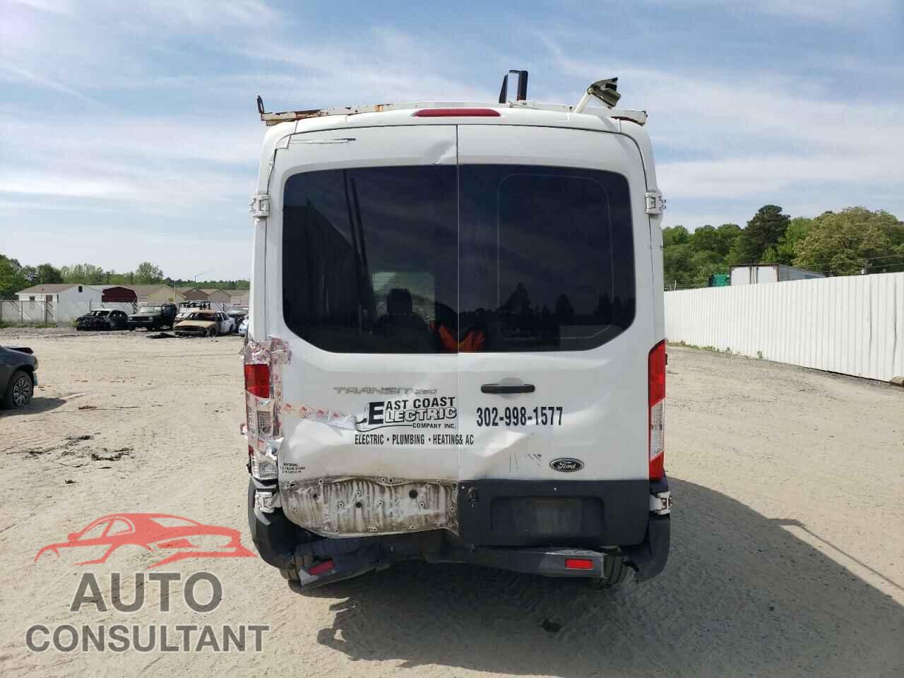 FORD TRANSIT 2016 - 1FTYR1CM5GKB44476