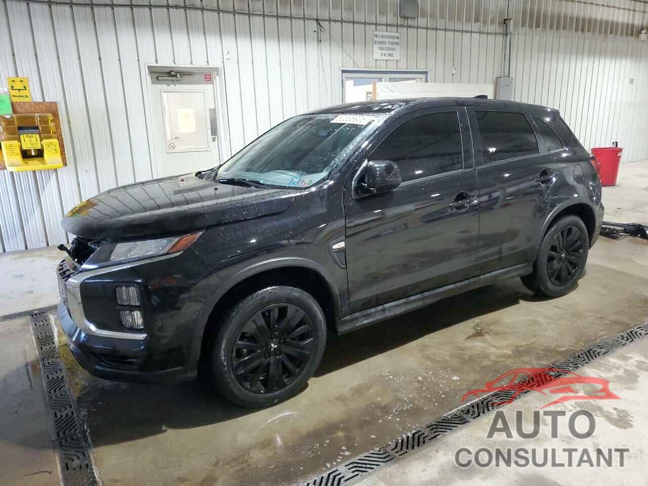 MITSUBISHI OUTLANDER 2023 - JA4ARUAU9PU012079