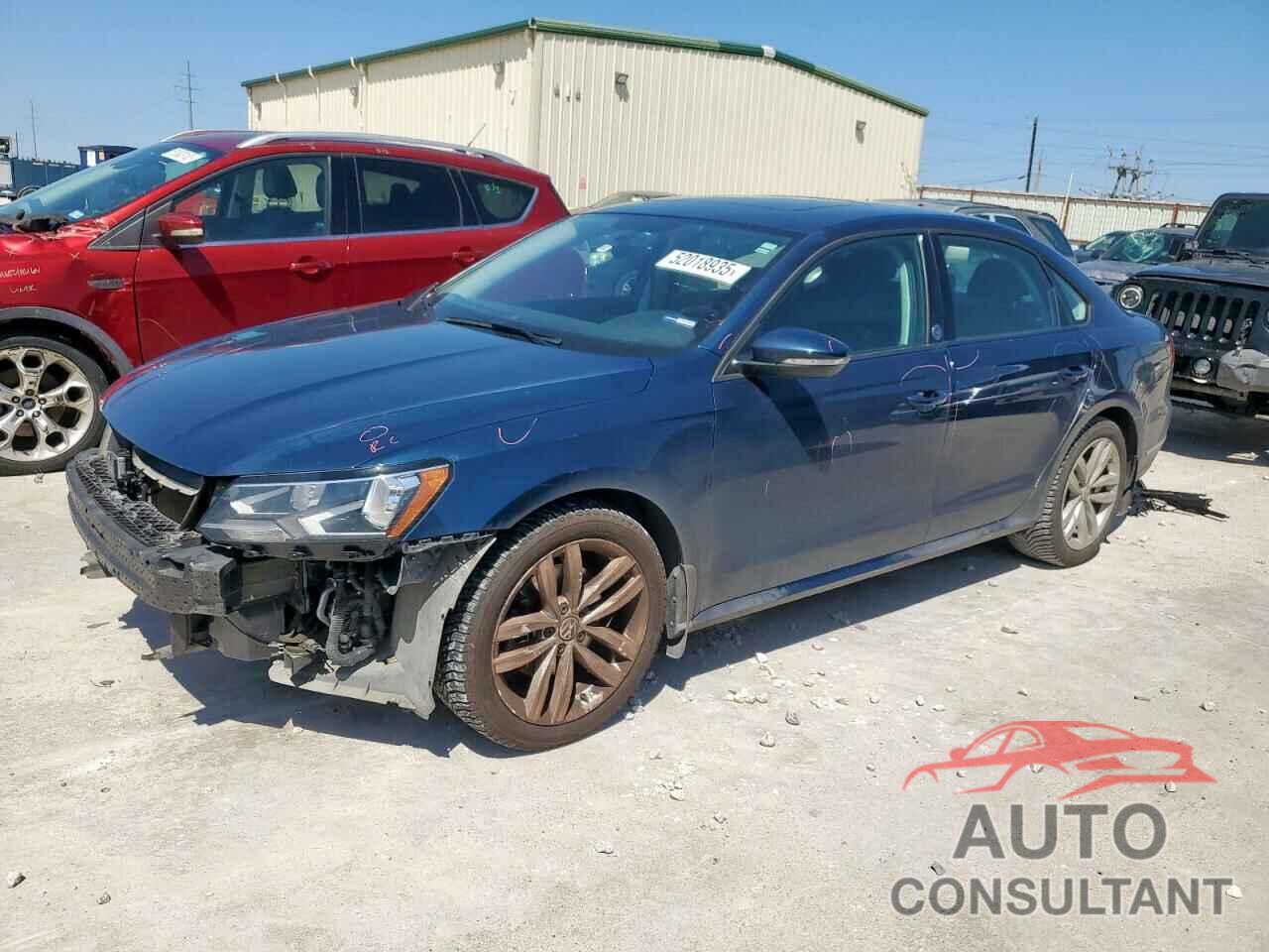 VOLKSWAGEN PASSAT 2019 - 1VWLA7A35KC003020