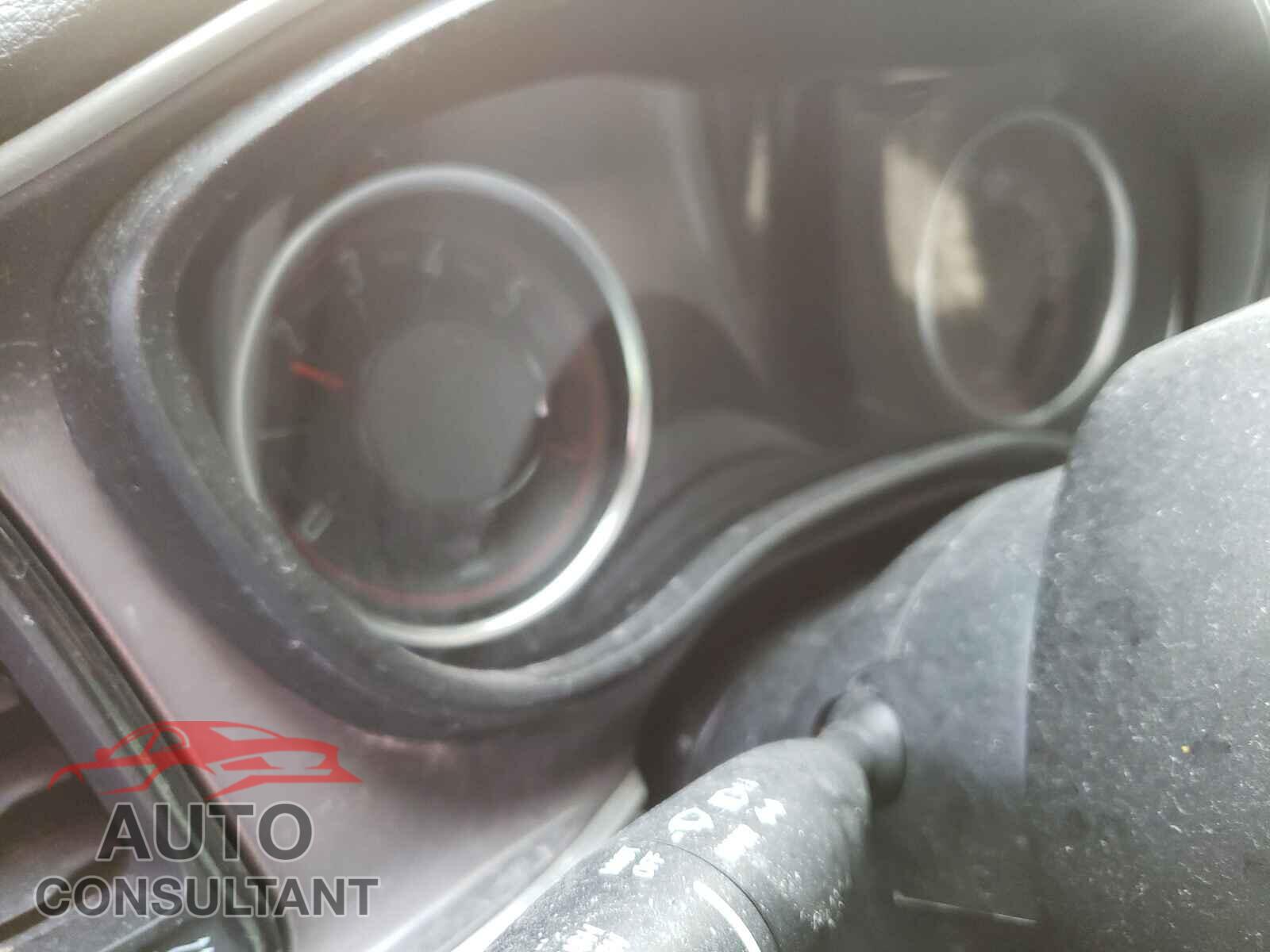DODGE CHALLENGER 2019 - 2C3CDZBT2KH641831