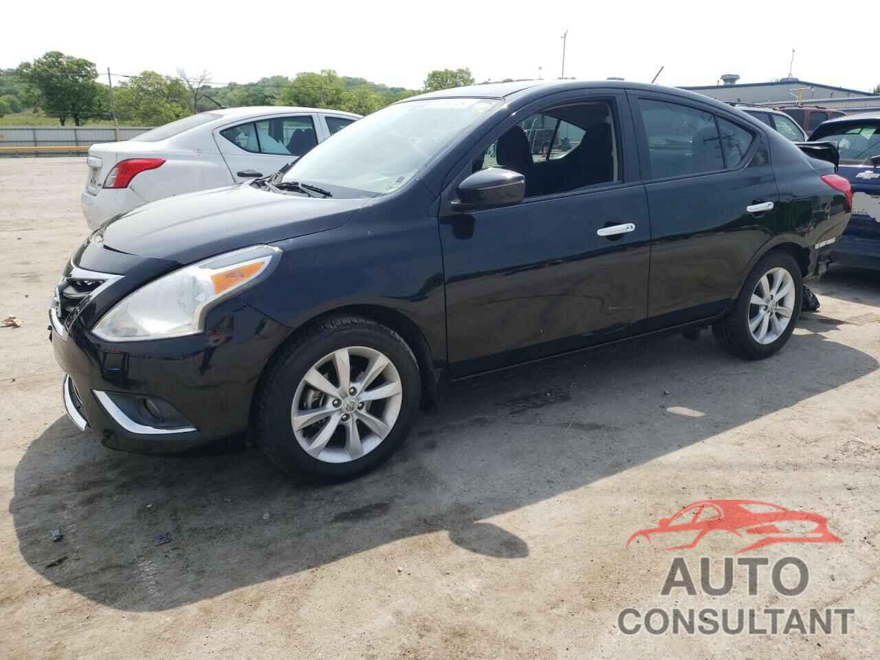 NISSAN VERSA 2017 - 3N1CN7AP1HL812282