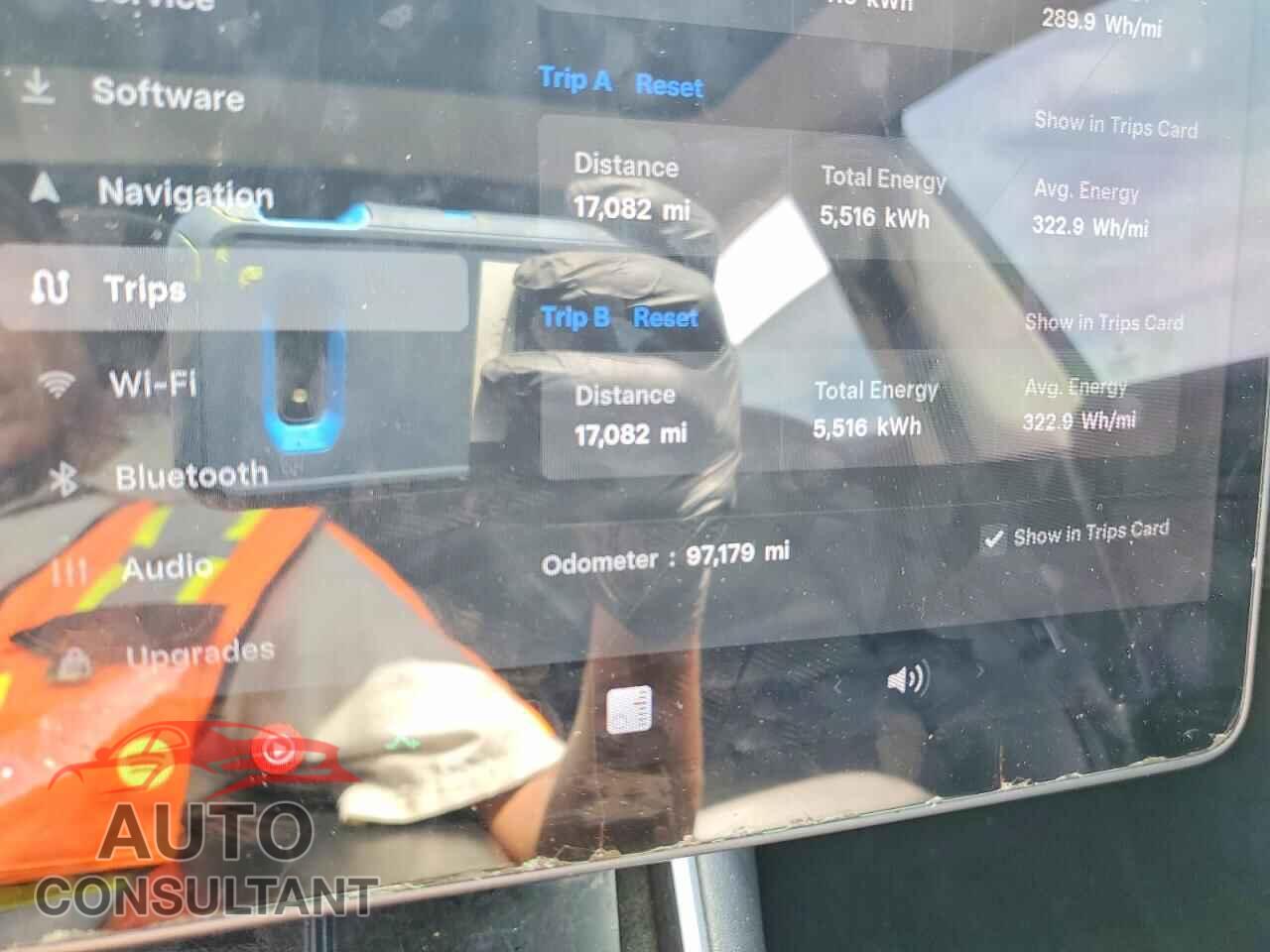 TESLA MODEL 3 2020 - 5YJ3E1EA0LF614414