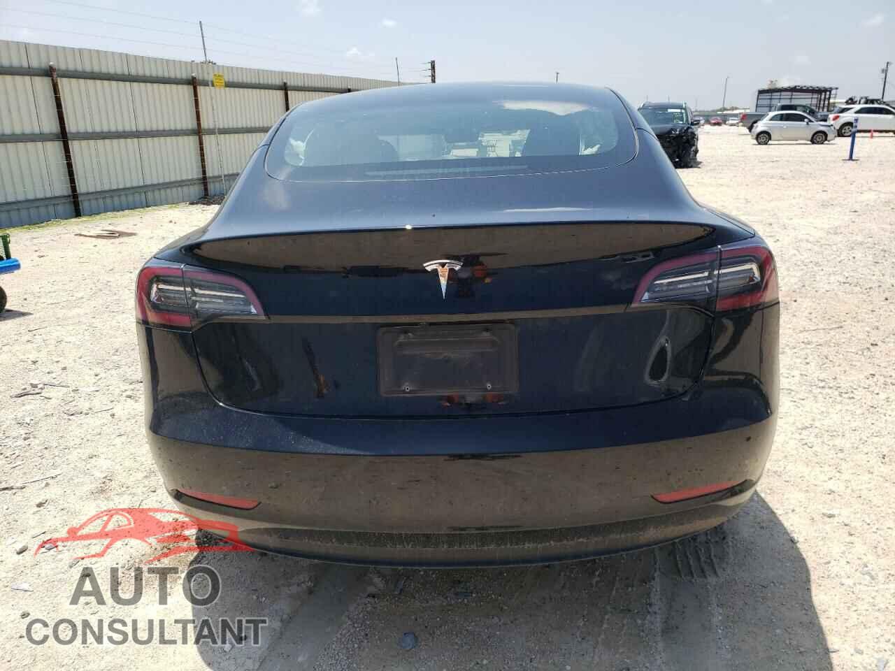 TESLA MODEL 3 2023 - 5YJ3E1EA6PF490137