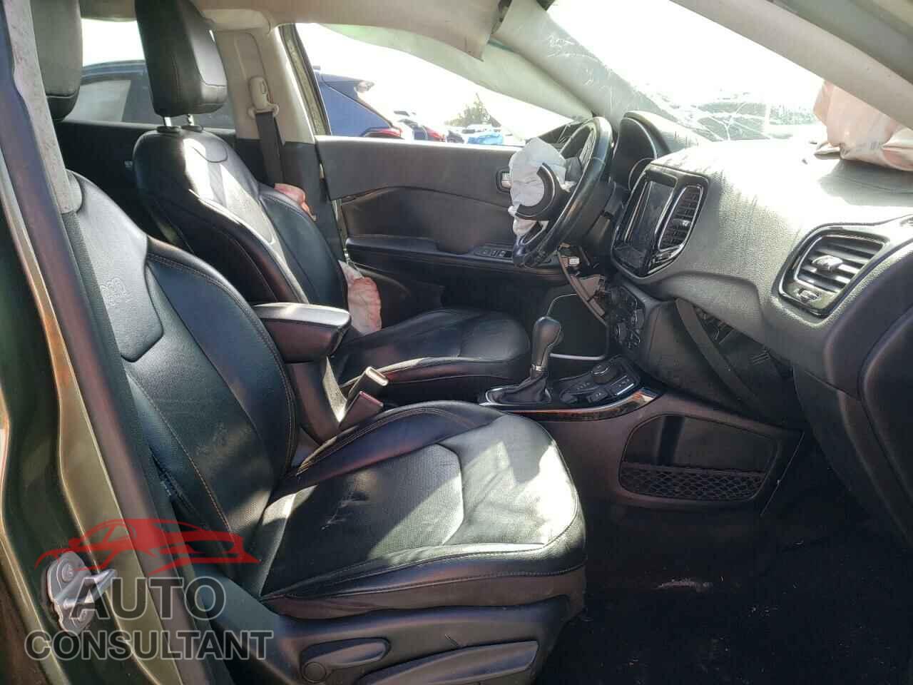 JEEP COMPASS 2020 - 3C4NJDCB7LT233324