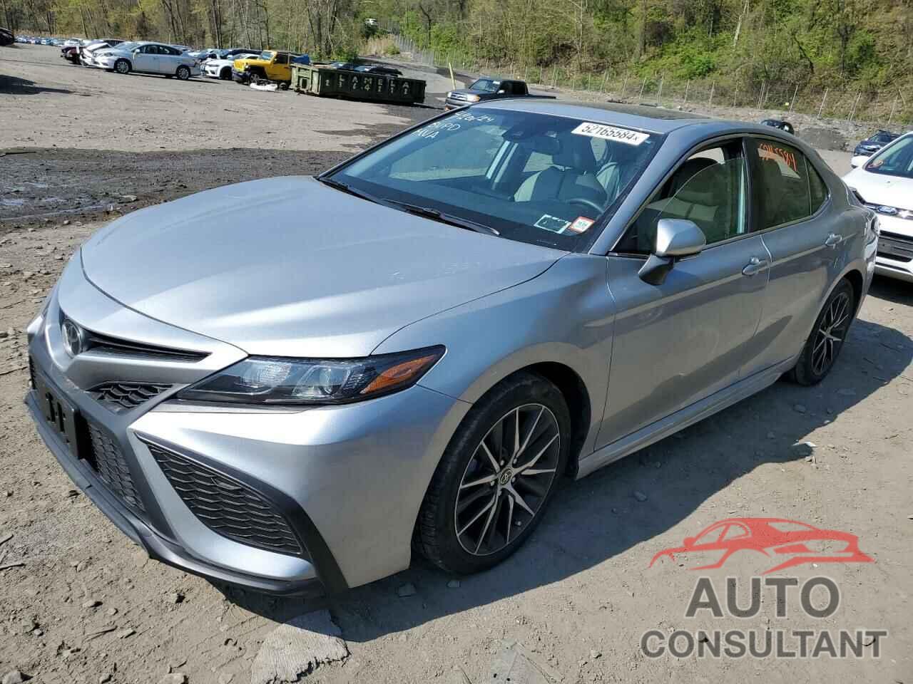 TOYOTA CAMRY 2022 - 4T1T11BK2NU054197