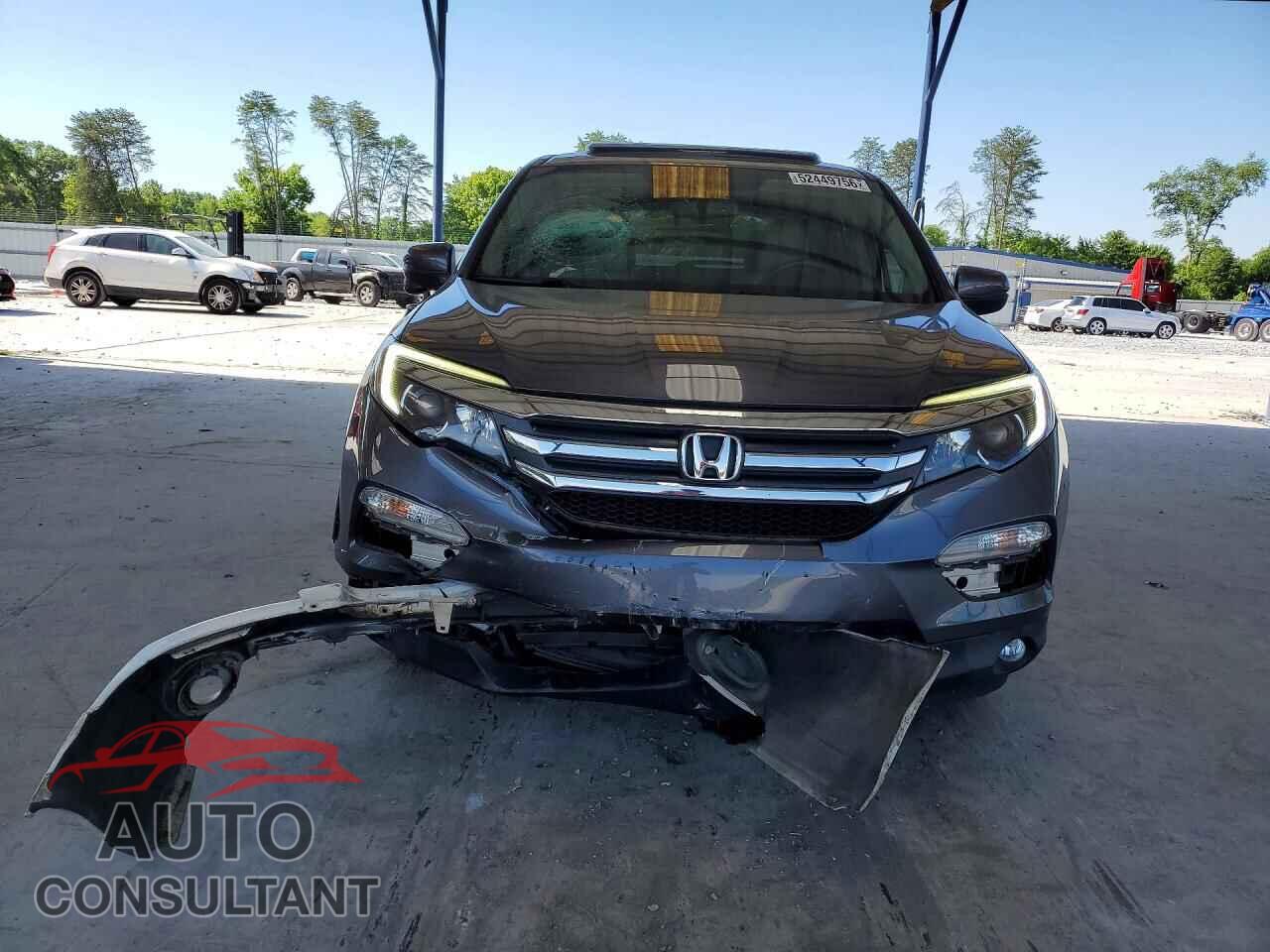 HONDA PILOT 2017 - 5FNYF6H55HB051236