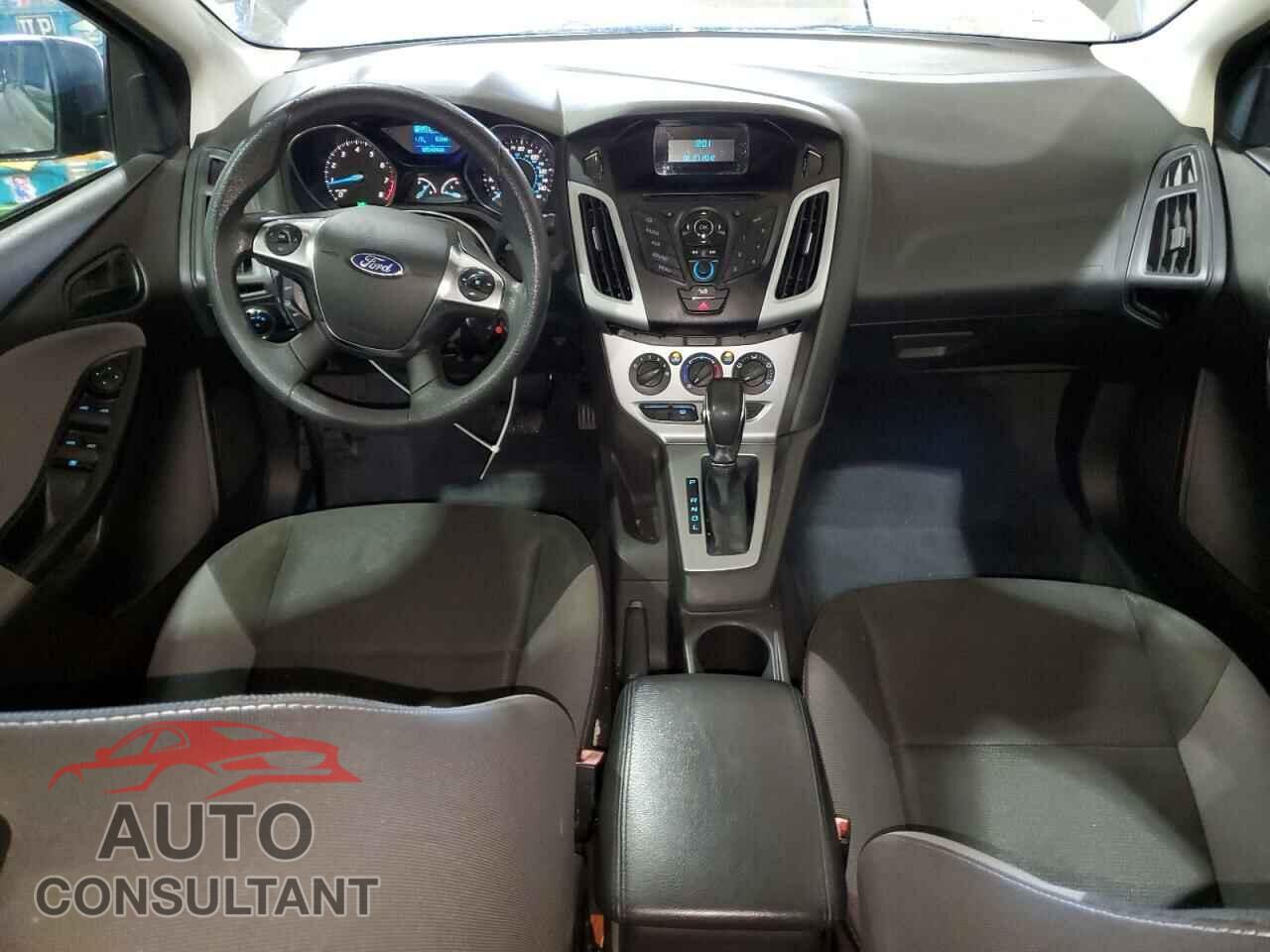 FORD FOCUS 2012 - 1FAHP3F2XCL372592