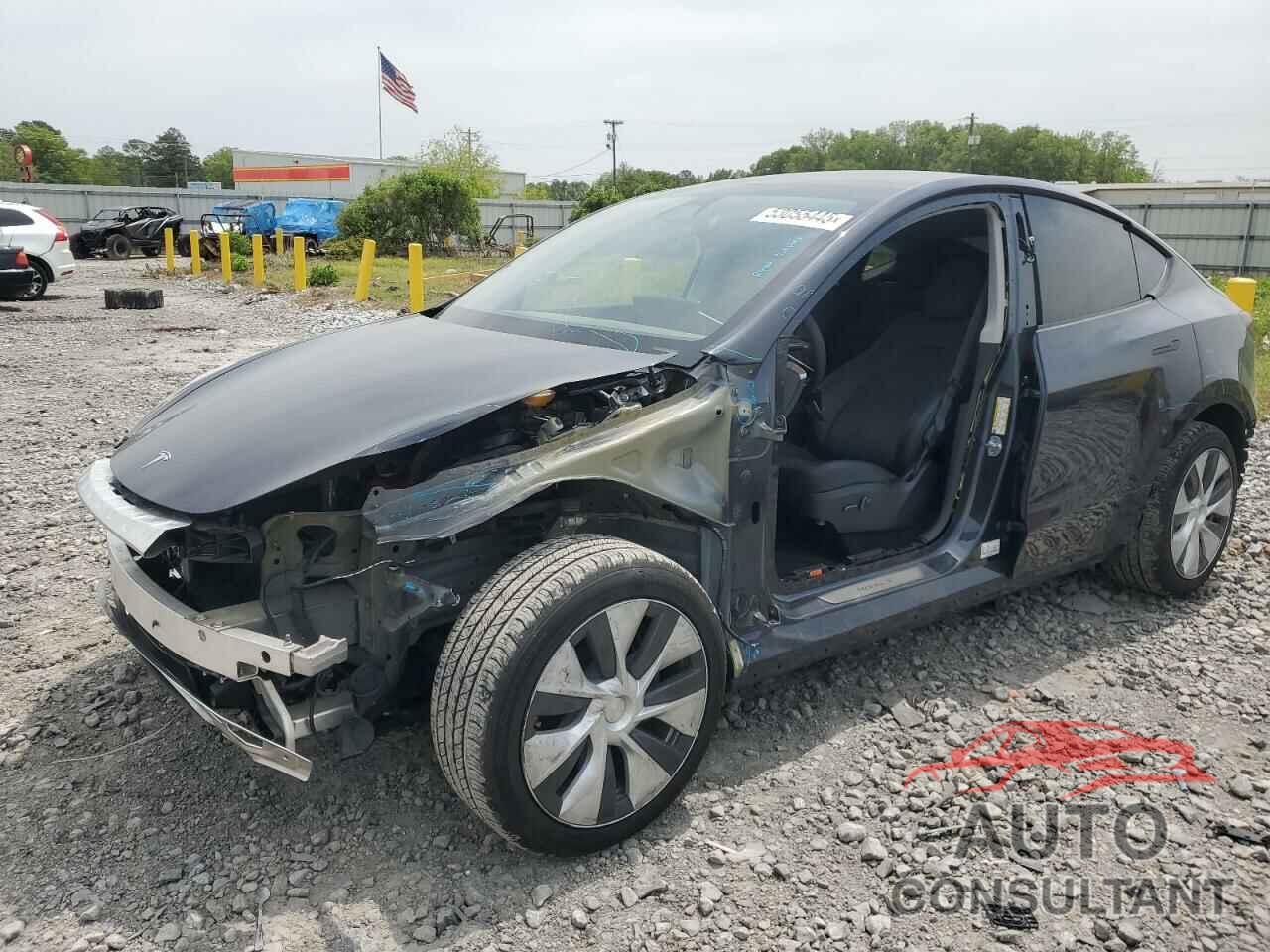 TESLA MODEL Y 2024 - 7SAYGDEE3RF994087