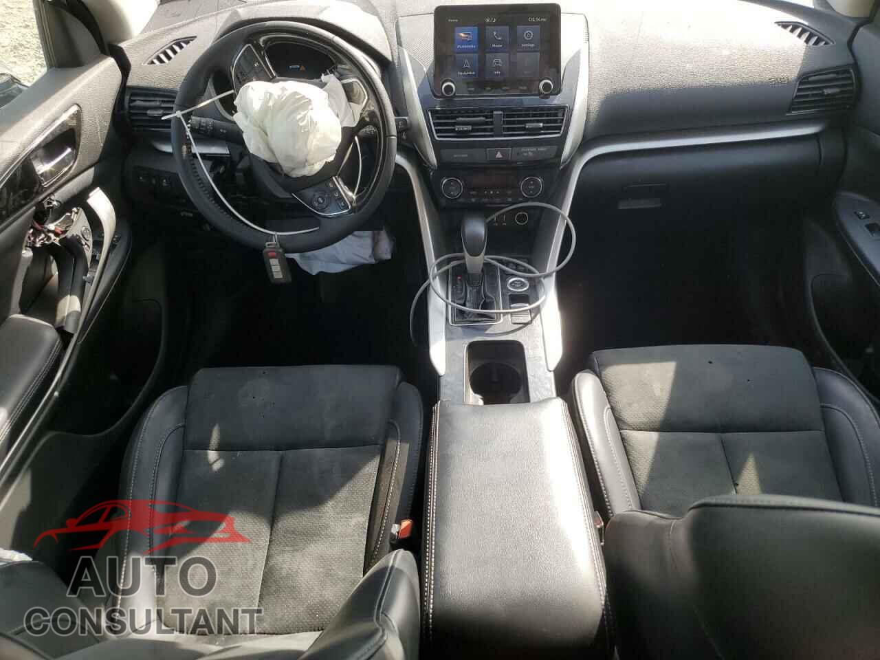 MITSUBISHI ECLIPSE 2024 - JA4ATWAA4RZ010832