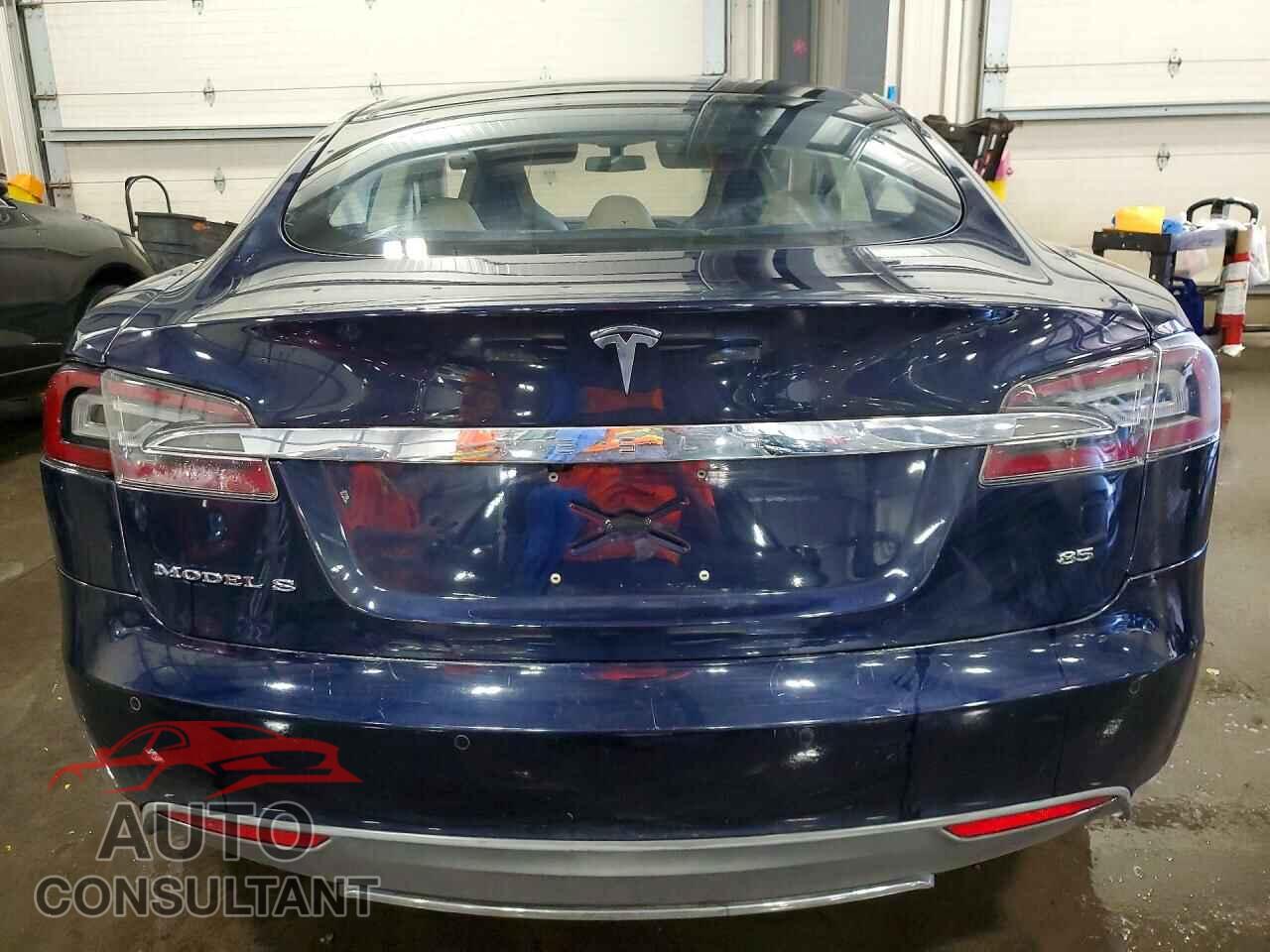 TESLA MODEL S 2013 - 5YJSA1CN4DFP08570