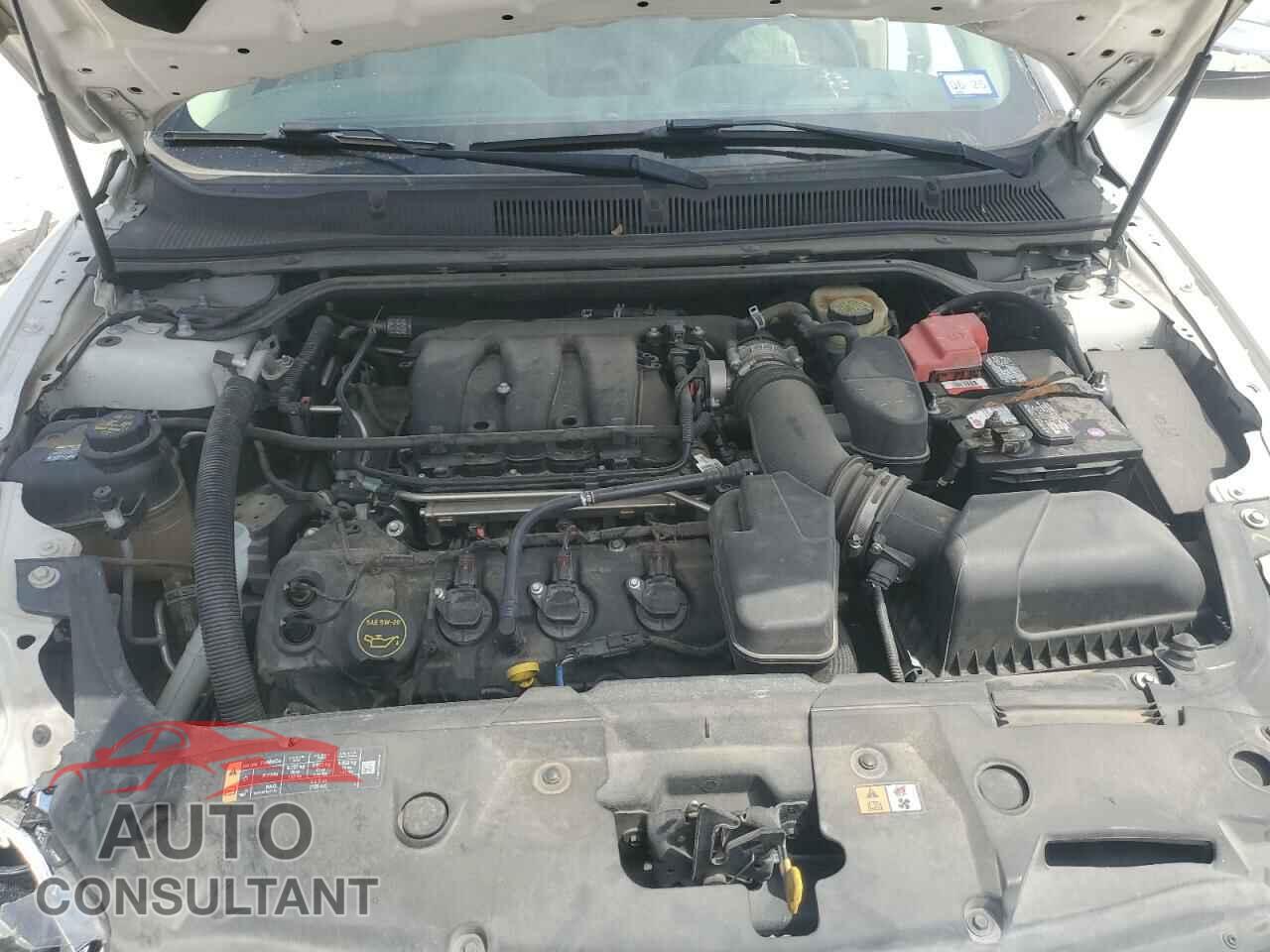 FORD TAURUS 2015 - 1FAHP2F87FG177660