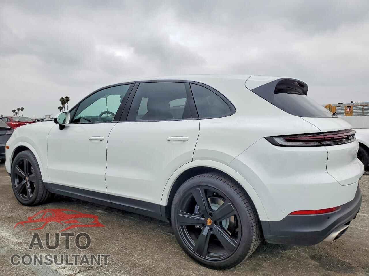 PORSCHE CAYENNE 2025 - WP1AA2AY4SDA01874