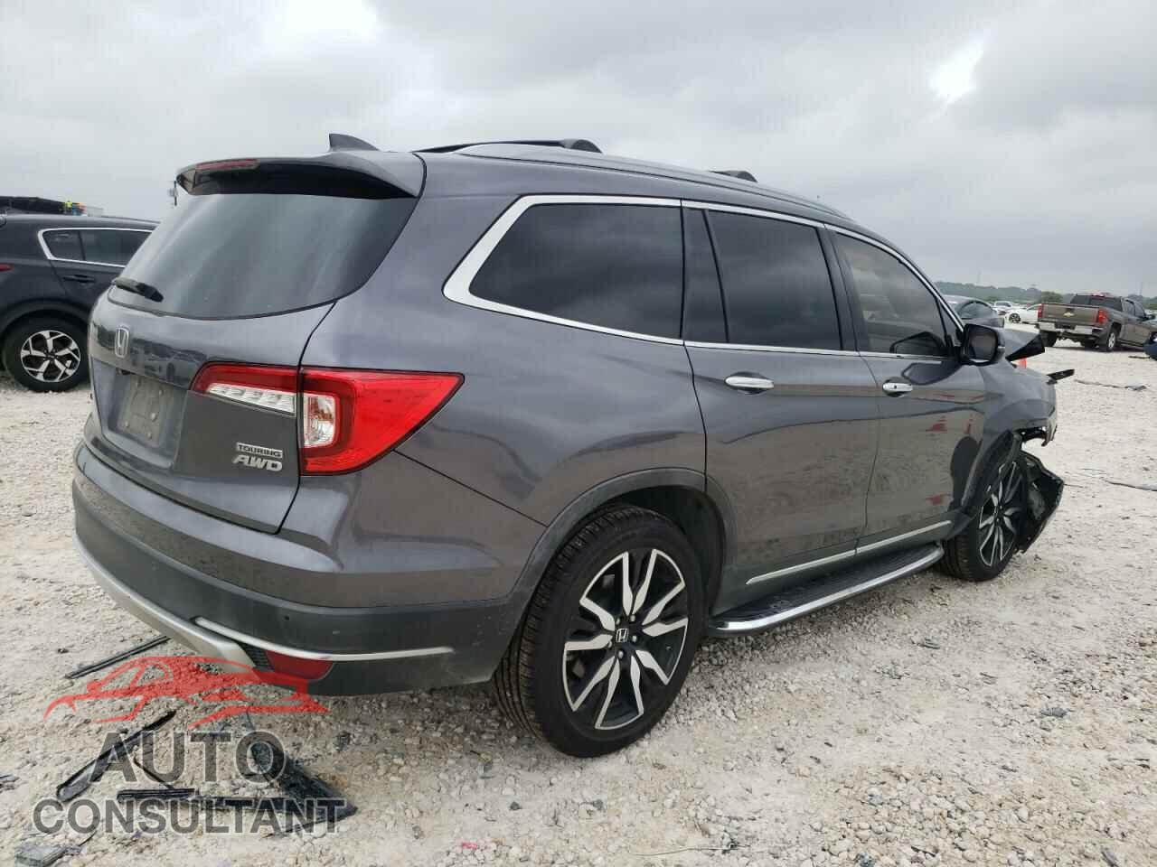 HONDA PILOT 2019 - 5FNYF6H96KB016862