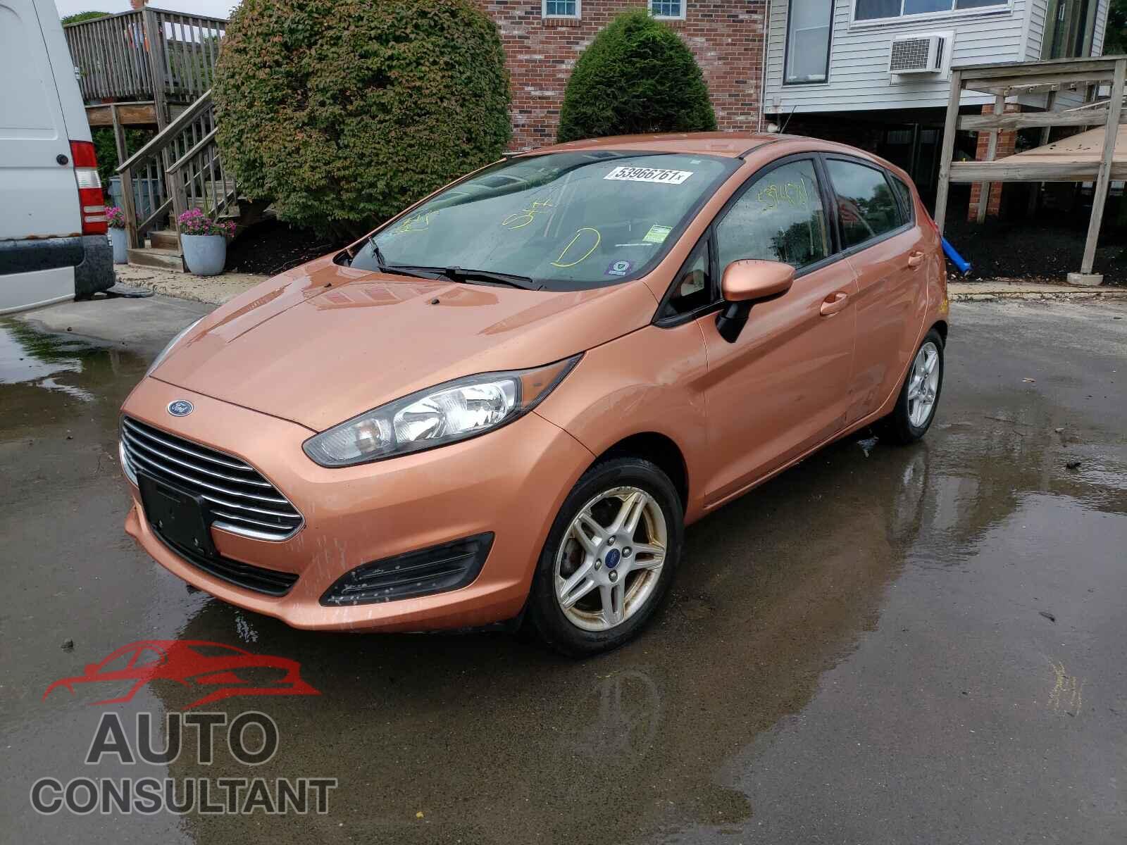FORD FIESTA 2017 - 3FADP4EJ8HM130872