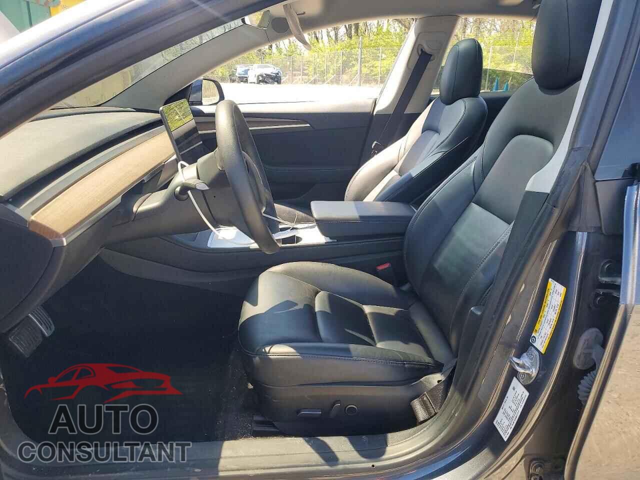 TESLA MODEL 3 2022 - 5YJ3E1EA6NF372117
