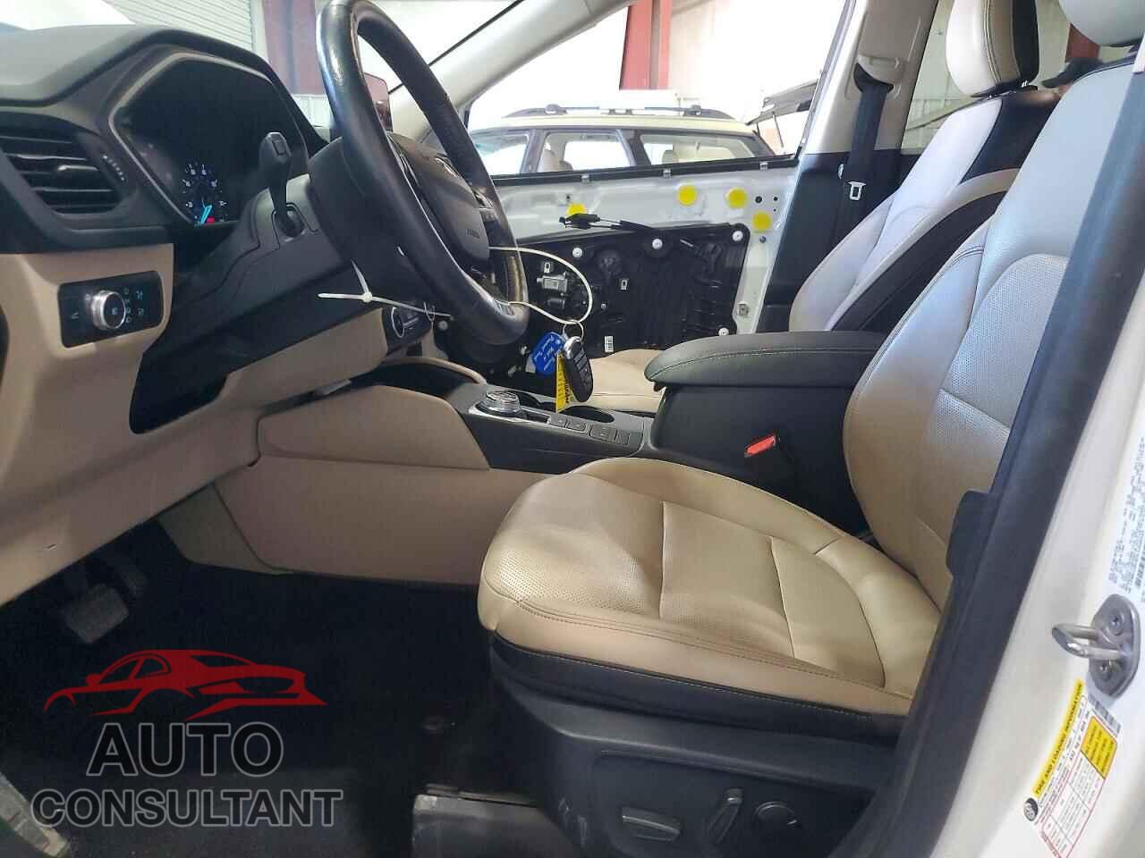 FORD ESCAPE 2020 - 1FMCU9H63LUA90333