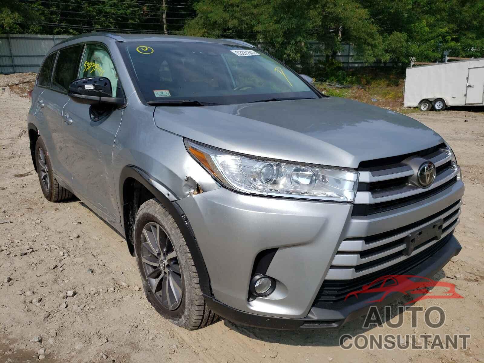 TOYOTA HIGHLANDER 2018 - 5TDJZRFH2JS865403