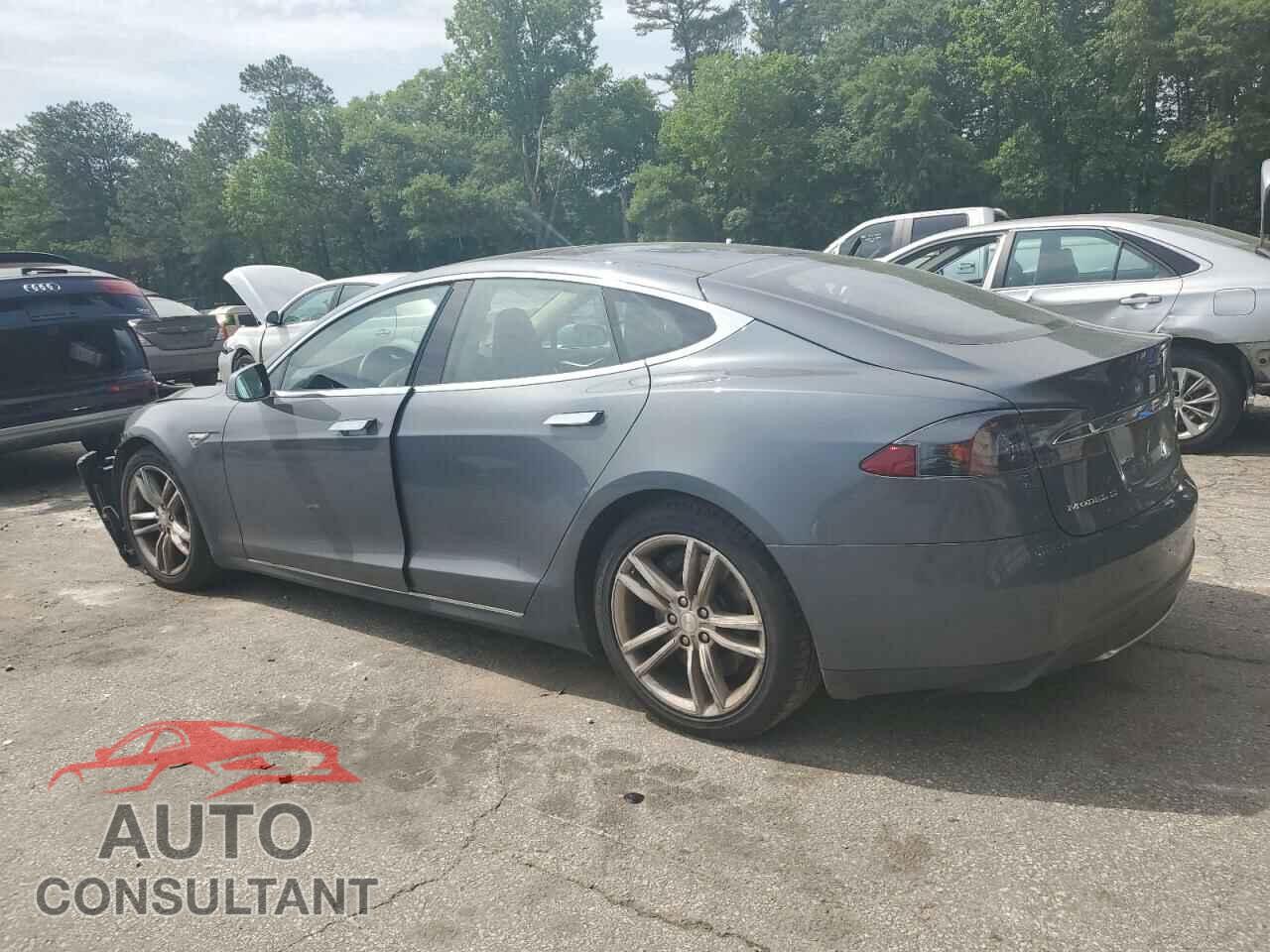 TESLA MODEL S 2013 - 5YJSA1DN7DFP17004